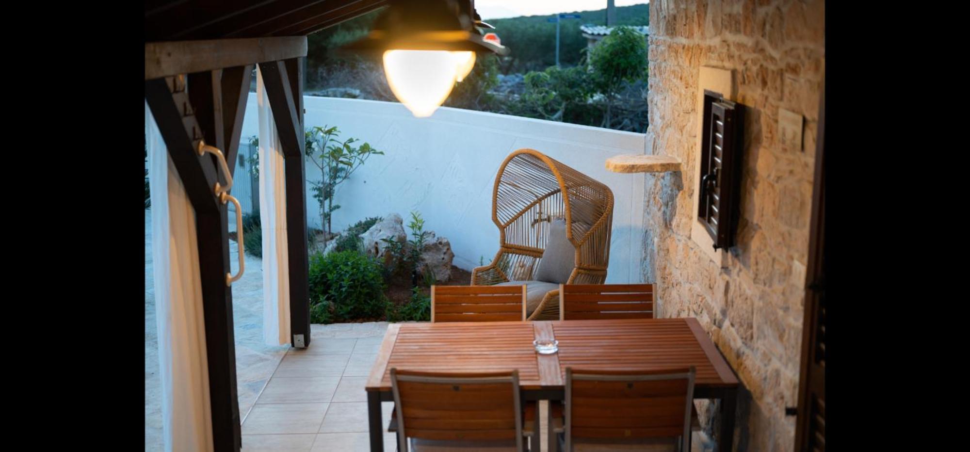Moki'S Debi Villa Debeljak Exterior photo